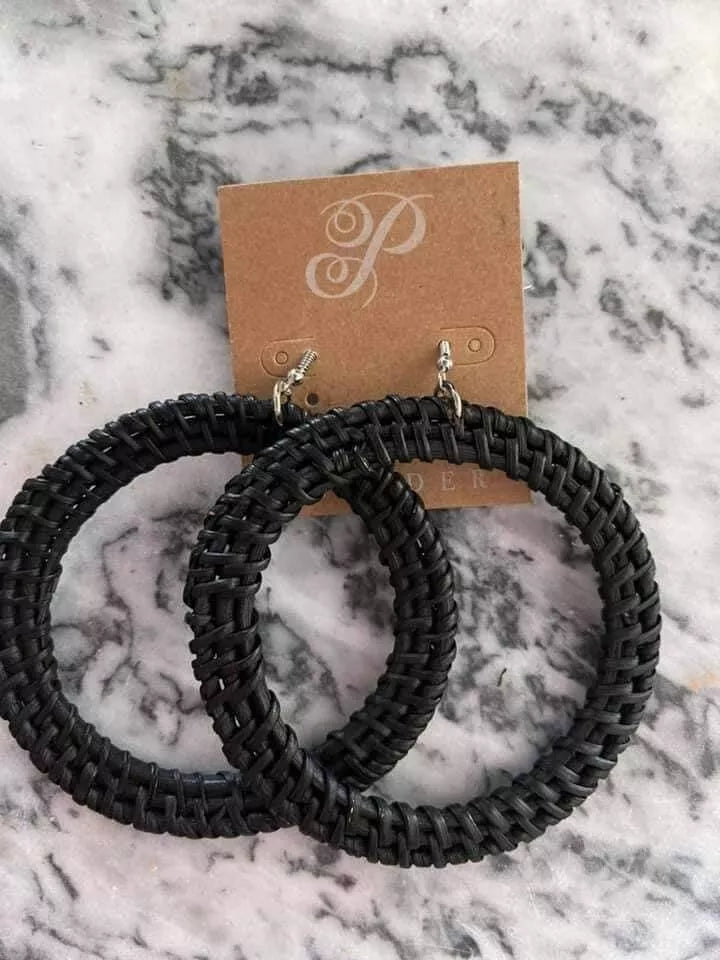 E105 Plunder Design Fashion Jewelry Taisha Black Wicker Woven Hoop Drop Dangle Earring